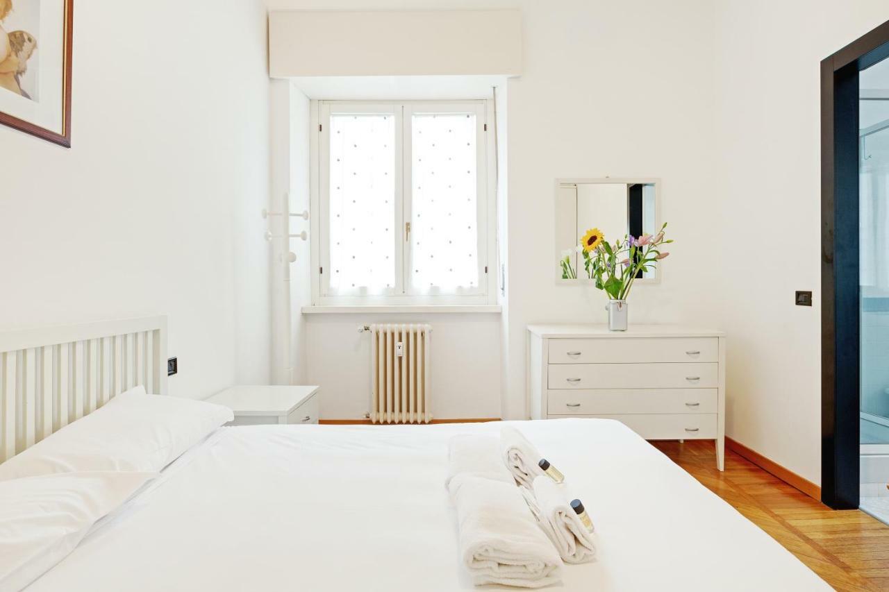S. Maria Valle Central Roomy Flat มิลาน ภายนอก รูปภาพ